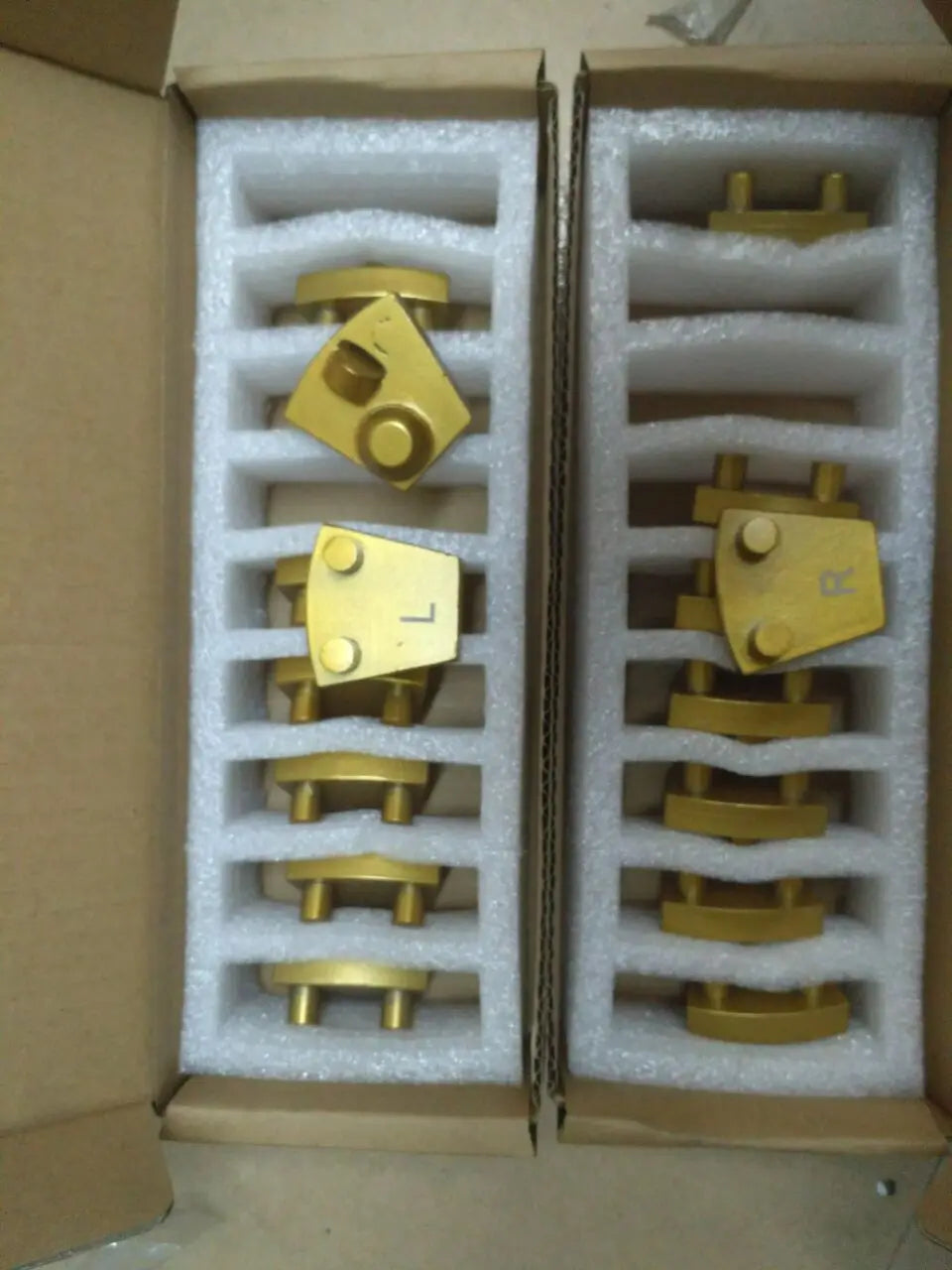 Werkmaster PCD Grinding Pads Two Pins Diamond PCD Floor Disc with One Full PCD Single Round Bar for Concrete Epoxy 9PCS